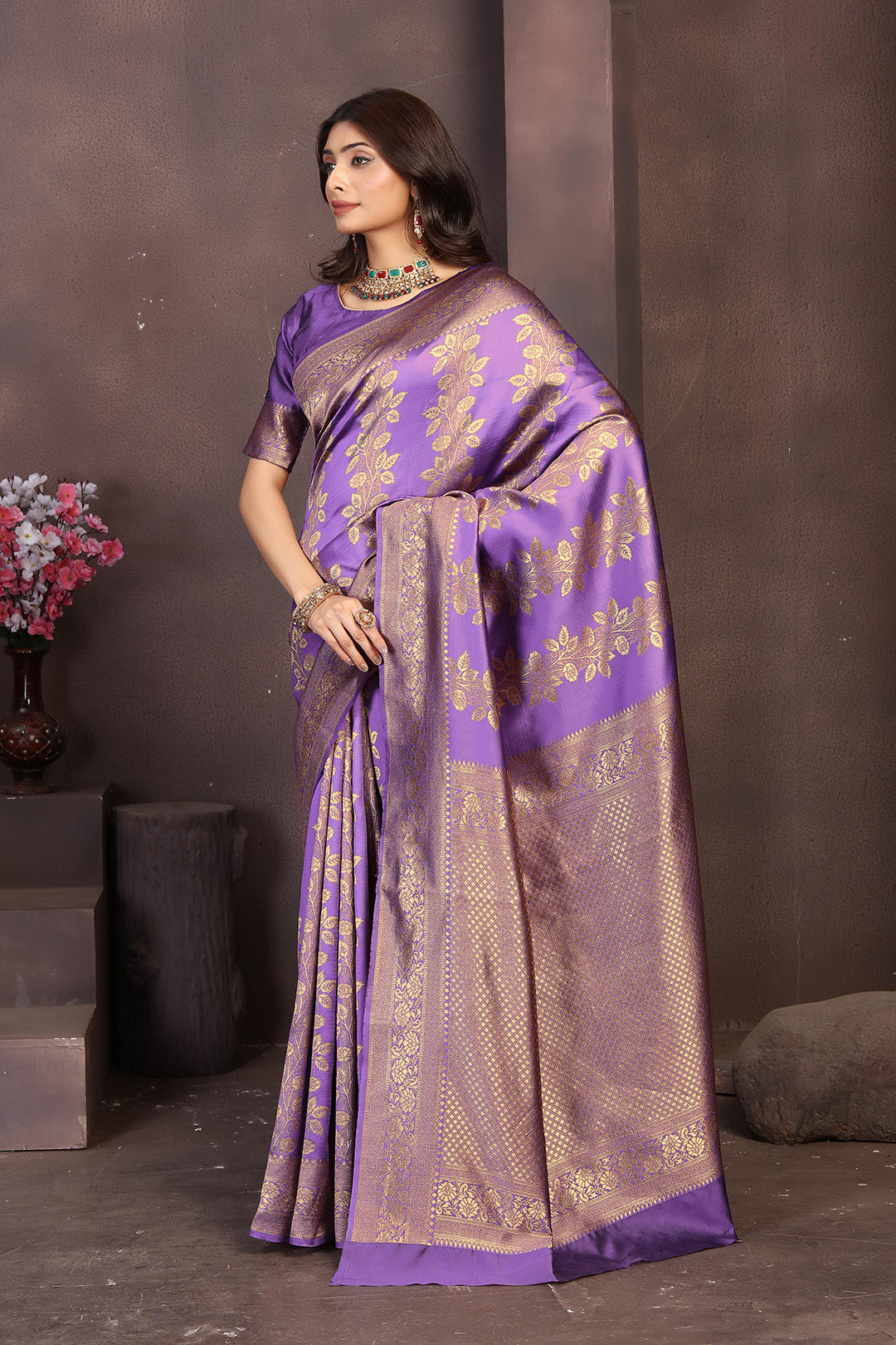 Regal Purple Banarasi Silk Saree with Intricate Golden Zari Weaving
