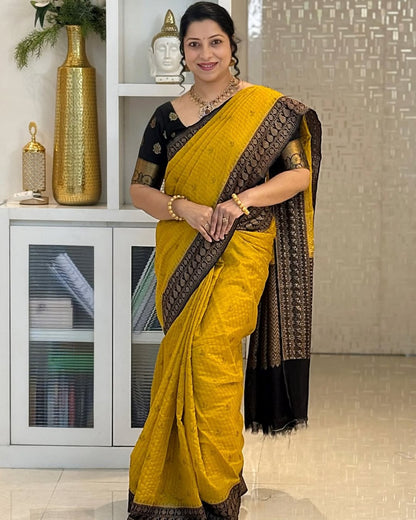 Soft Silk Saree for Women | Zari Woven Border Traditional Party Wear Saree | Wedding & Festive Designer Saree