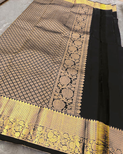 Banarasi Silk Saree with Rich Golden Zari Woven Border & Traditional Butta | Festive, Wedding & Party Wear Saree