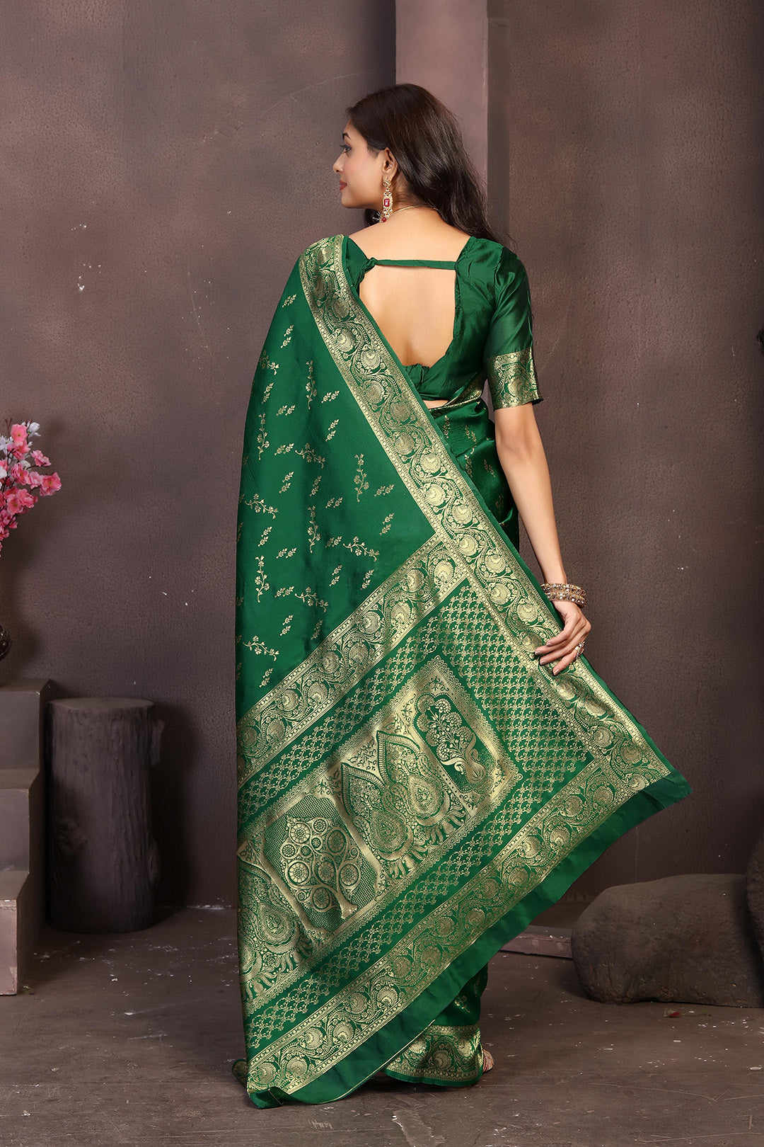 Classic Bottle Green Banarasi Silk Saree with Intricate Zari Border and Pallu