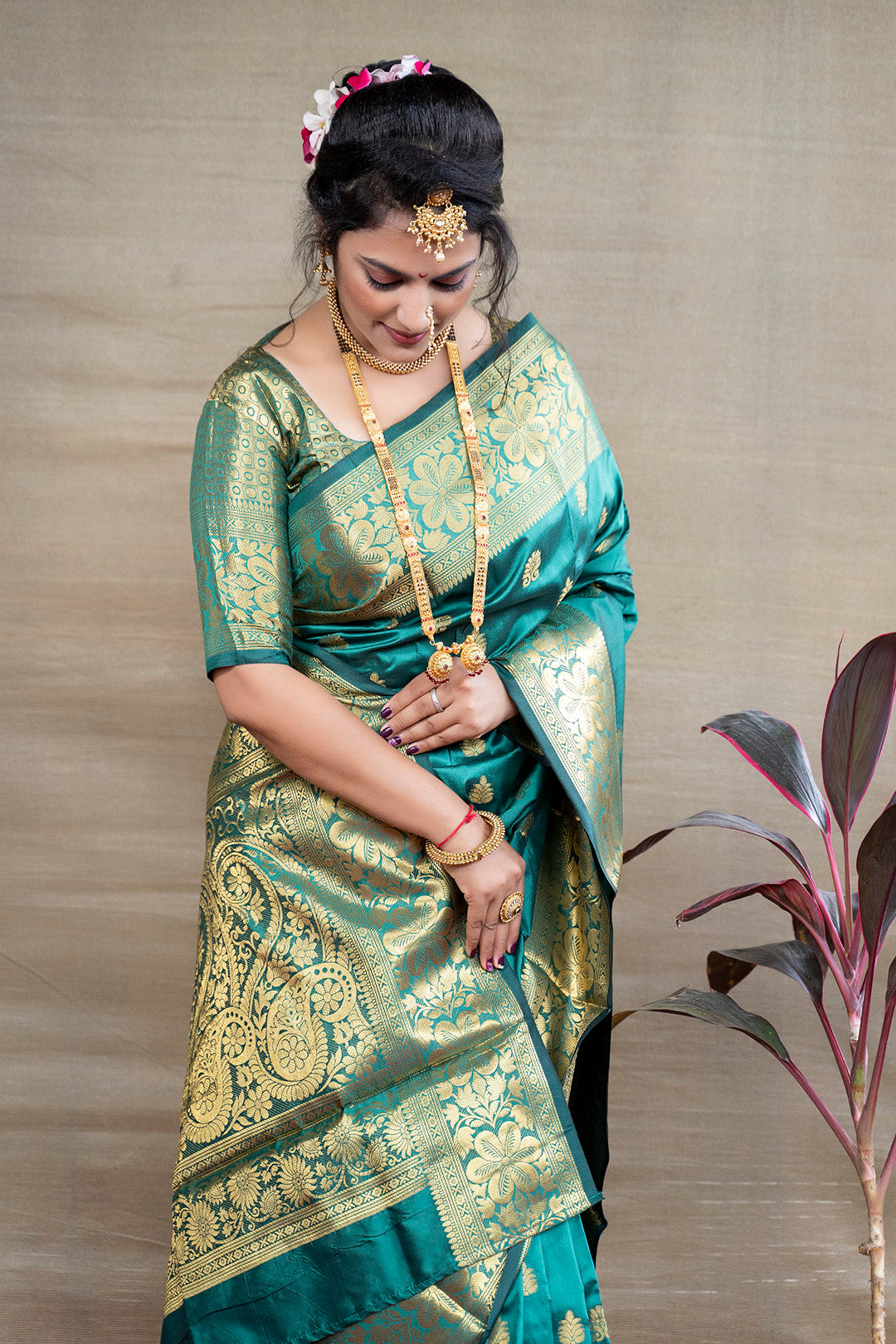 Pure Banarasi Jacquard Saree in Lush Green with Grand Gold Zari Accents