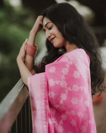 Elegant Pink Banarasi Soft Silk Saree With Classic Minimal Design