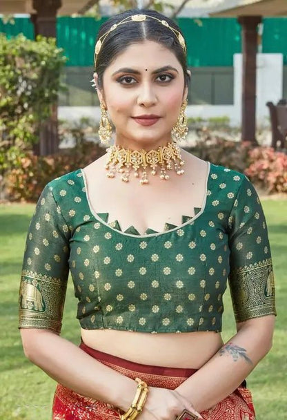Charming Banarasi Soft Silk Saree With Minimal Elegance & Stunning Finish