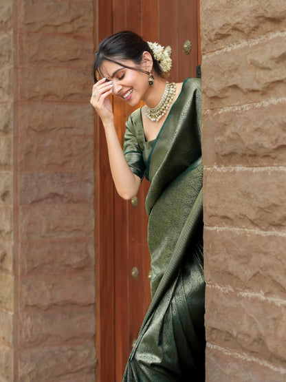 Royal Mustard Soft Silk Saree – Lightweight Comfort for Celebrations