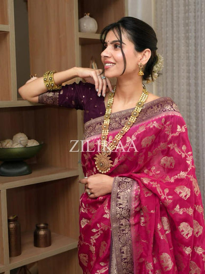 Radiant Banarasi Soft Silk Saree With Minimal Elegance & Rich Finish
