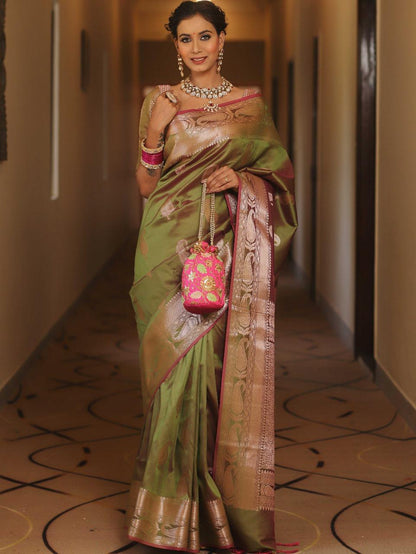 Banarasi Soft Silk Saree With Minimal Elegance & Festive Radiance