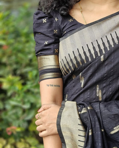Banarasi Soft Silk Saree With Minimal Elegance & Classic Charm