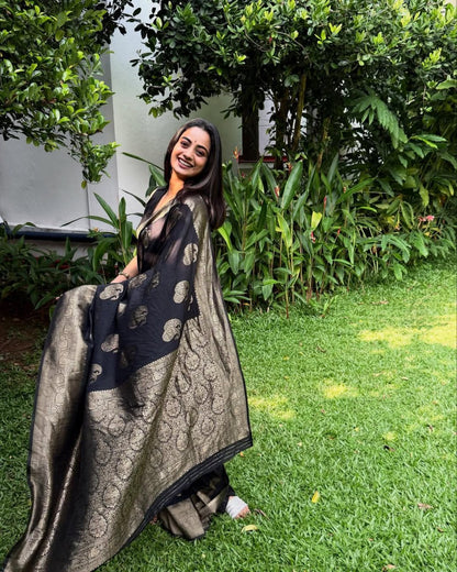 Banarasi Soft Silk Saree With Minimal Elegance & Refined Weave