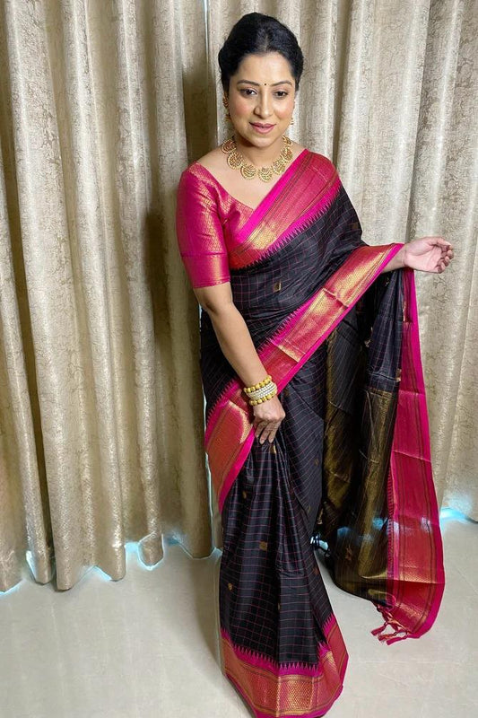 Black & Pink Banarasi Soft Silk Saree with Golden Zari Border ✨