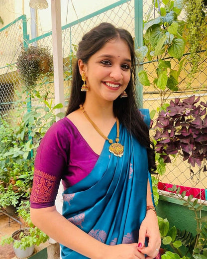 Royal Teal Banarasi Soft Silk Saree with Contrast Maroon Pallu