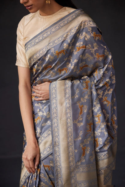 Aaryahi Panthera Banarasi Soft Silk Saree – Heritage Animal Motif Weave