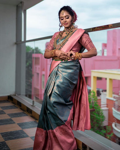 Elegant Teal and Pink Kanjivaram Silk Saree with Rich Zari Border