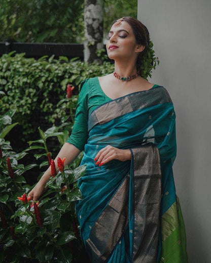 Contrast Border Handwoven Soft Silk Saree Collection