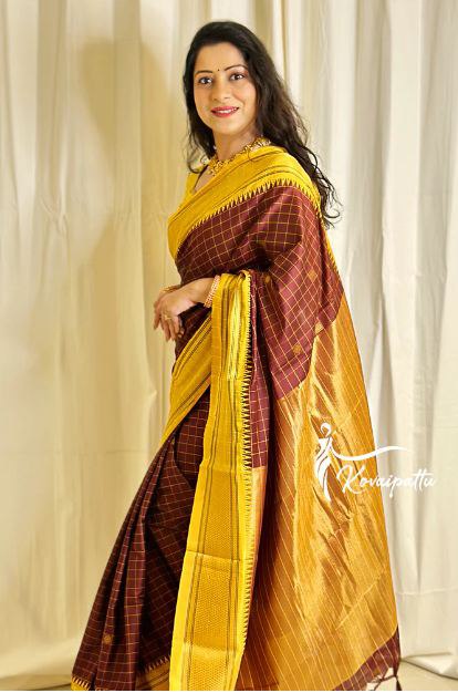 Banarasi Soft Silk Saree with Golden Zari Border ✨
