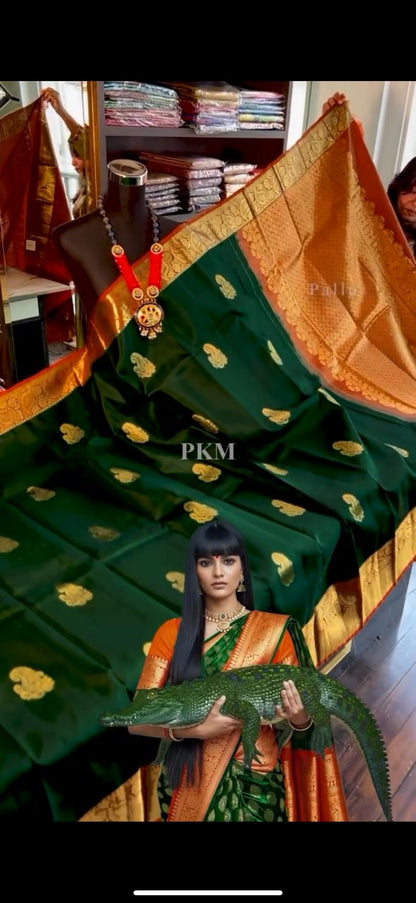 Royal Emerald Green Banarasi Soft Silk Saree